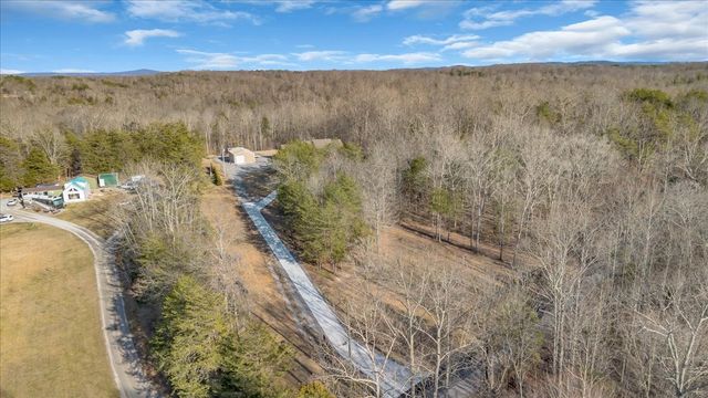 3173 Barnes Mill Rd, Smithville, TN 37166