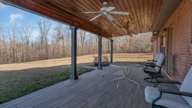 3173 Barnes Mill Rd, Smithville, TN 37166