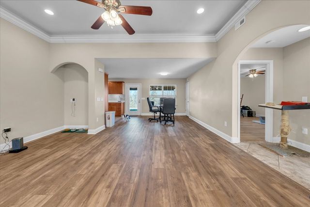 3173 Barnes Mill Rd, Smithville, TN 37166