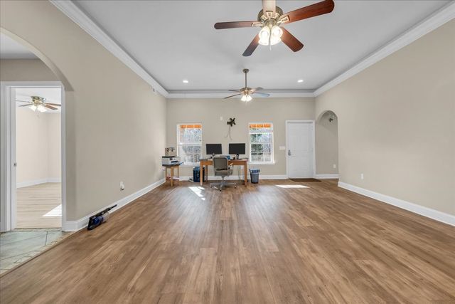 3173 Barnes Mill Rd, Smithville, TN 37166