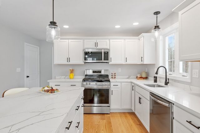 711 Massachusetts Avenue 2, Lunenburg, MA 01462