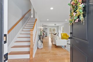 711 Massachusetts Avenue 2, Lunenburg, MA 01462