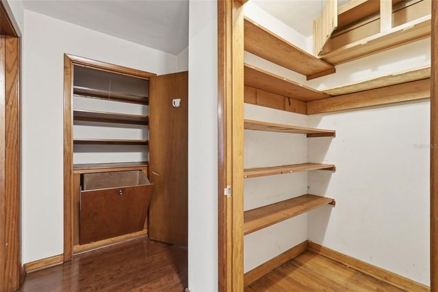 1643 NW 16TH AVENUE, Gainesville, FL 32605