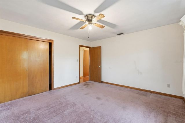 1643 NW 16TH AVENUE, Gainesville, FL 32605