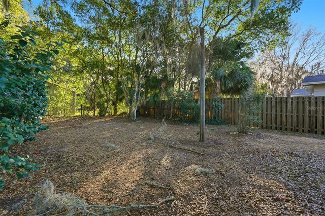 1643 NW 16TH AVENUE, Gainesville, FL 32605