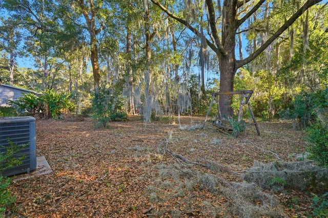 1643 NW 16TH AVENUE, Gainesville, FL 32605