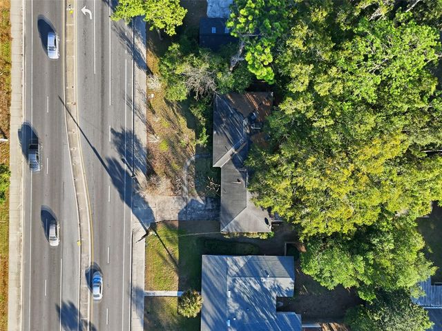 1643 NW 16TH AVENUE, Gainesville, FL 32605