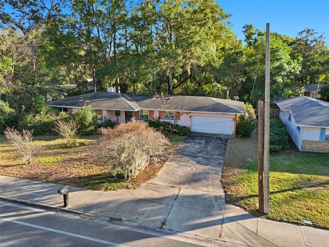 1643 NW 16TH AVENUE, Gainesville, FL 32605