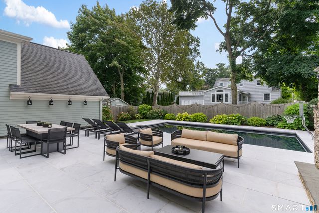 19 Sea Beach Drive, Stamford, CT 06902