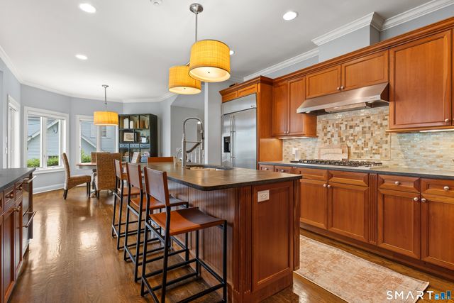 19 Sea Beach Drive, Stamford, CT 06902
