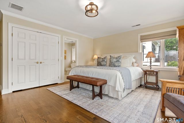 19 Sea Beach Drive, Stamford, CT 06902