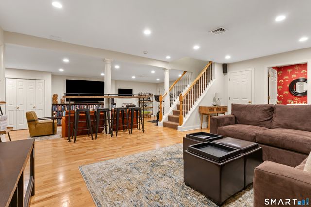19 Sea Beach Drive, Stamford, CT 06902