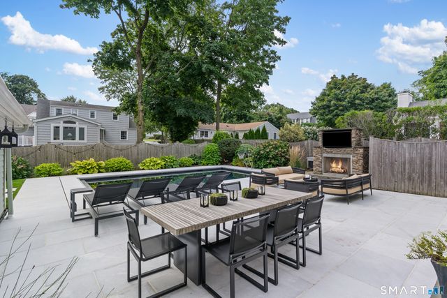 19 Sea Beach Drive, Stamford, CT 06902