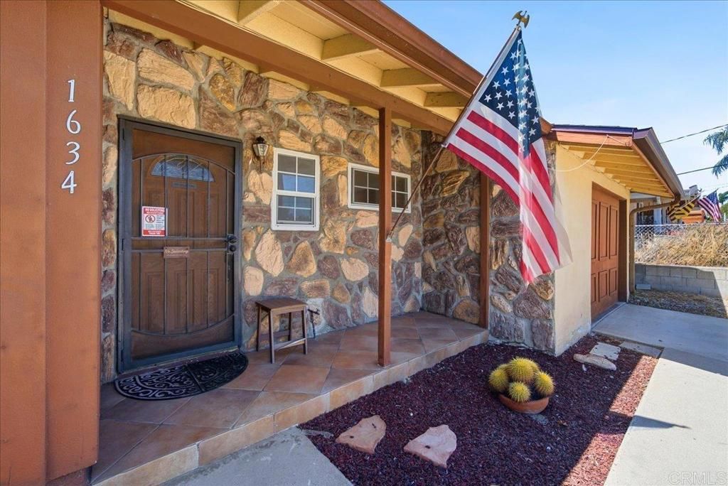 1634 Rush Avenue, Vista, CA 92084 — exterior