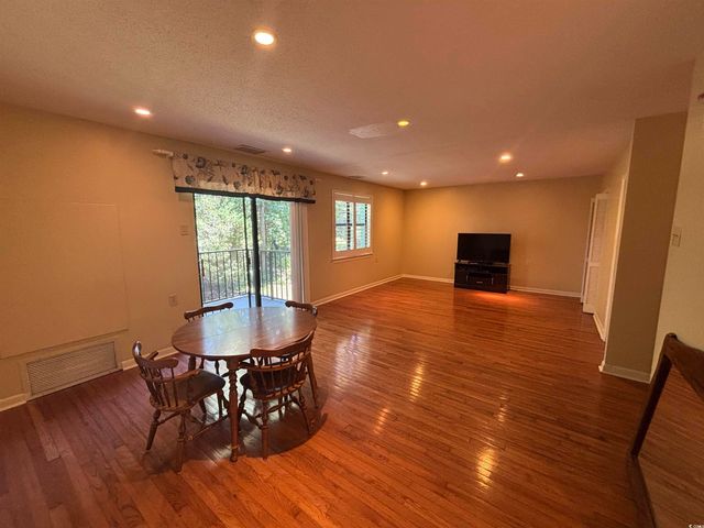 5001 Little River Rd Apt W211, Myrtle Beach, SC 29577