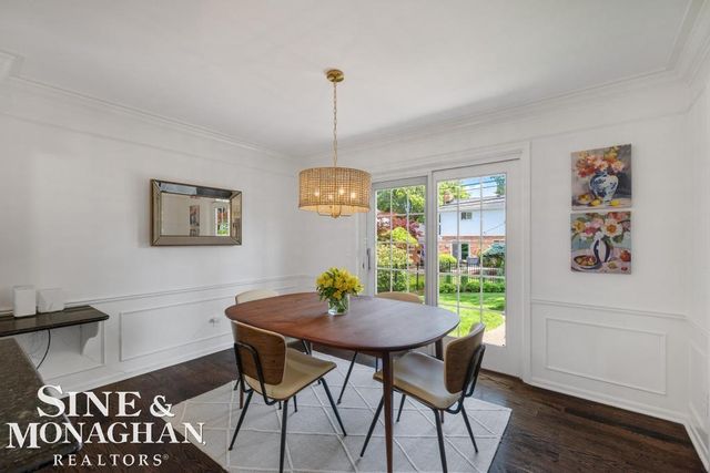 754 N Brys Drive, Grosse Pointe Woods, MI 48236