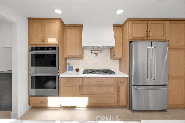 900 Catalina Avenue, Seal Beach, CA 90740