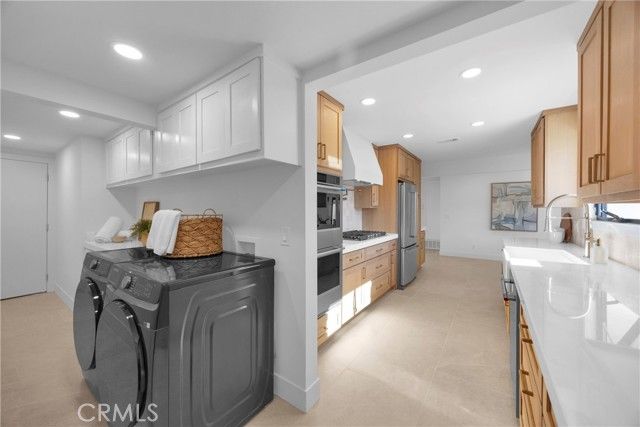 900 Catalina Avenue, Seal Beach, CA 90740