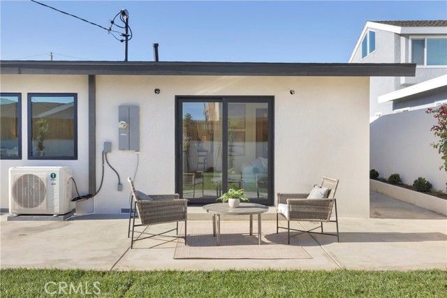 900 Catalina Avenue, Seal Beach, CA 90740
