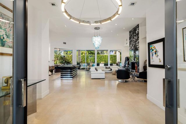 105 Waterford Circle, Rancho Mirage, CA 92270