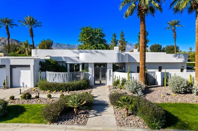 105 Waterford Circle, Rancho Mirage, CA 92270