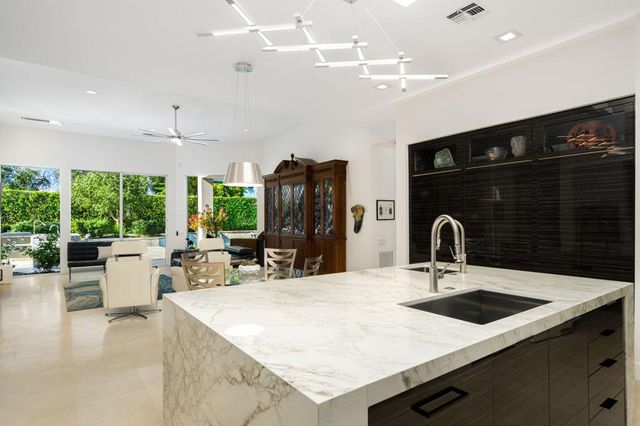 105 Waterford Circle, Rancho Mirage, CA 92270