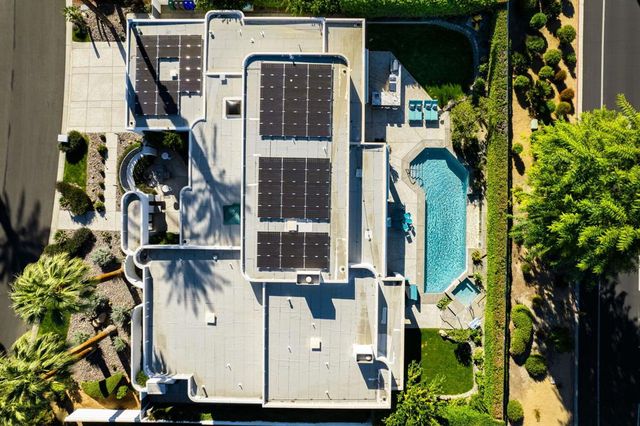 105 Waterford Circle, Rancho Mirage, CA 92270