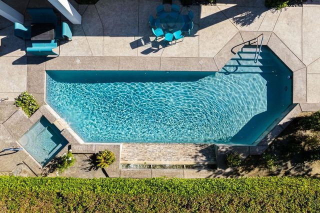 105 Waterford Circle, Rancho Mirage, CA 92270