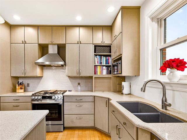 130 East Avenue UN440, Rochester, NY 14604