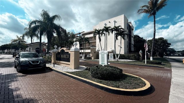 8860 Fontainebleau Blvd 103, Miami, FL 33172