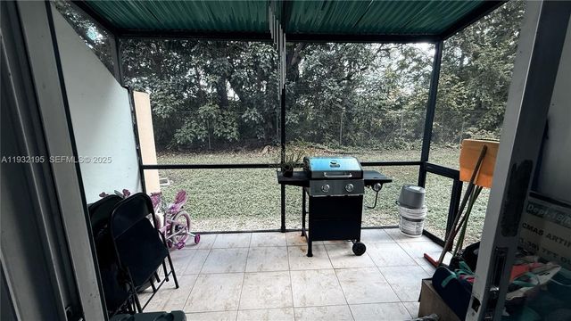 8860 Fontainebleau Blvd 103, Miami, FL 33172