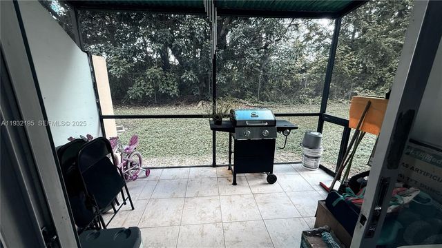 8860 Fontainebleau Blvd 103, Miami, FL 33172