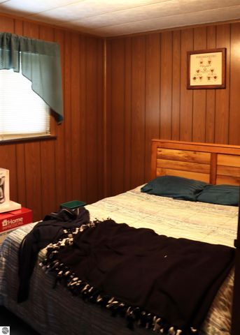 4145 W Shearer Road, Coleman, MI 48618