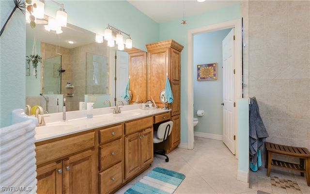 2805 NW 15th ST, Cape Coral, FL 33993