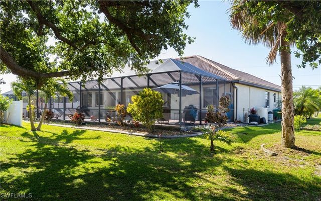 2805 NW 15th ST, Cape Coral, FL 33993