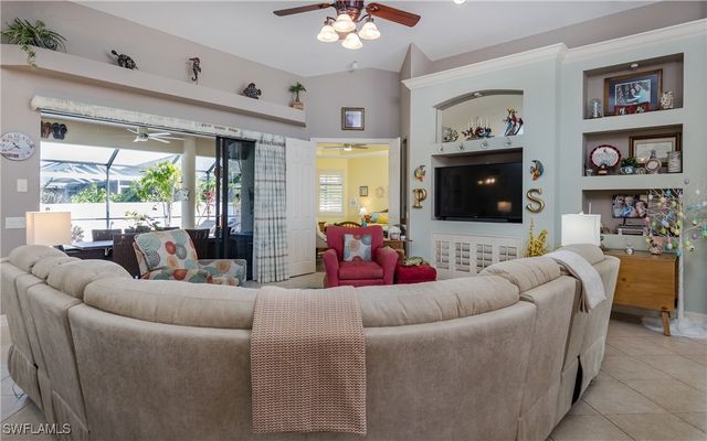 2805 NW 15th ST, Cape Coral, FL 33993