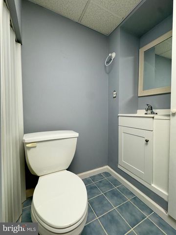 8166 DEL HAVEN RD, Baltimore, MD 21222