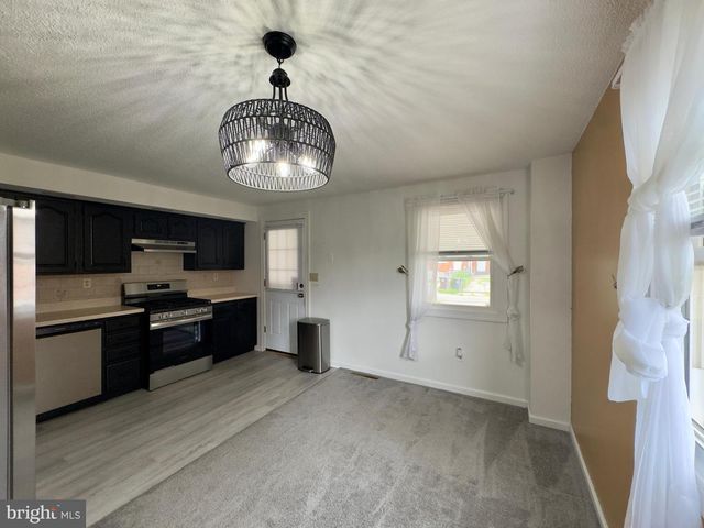 8166 DEL HAVEN RD, Baltimore, MD 21222