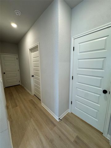 7802 Andravida DR, Austin, TX 78744