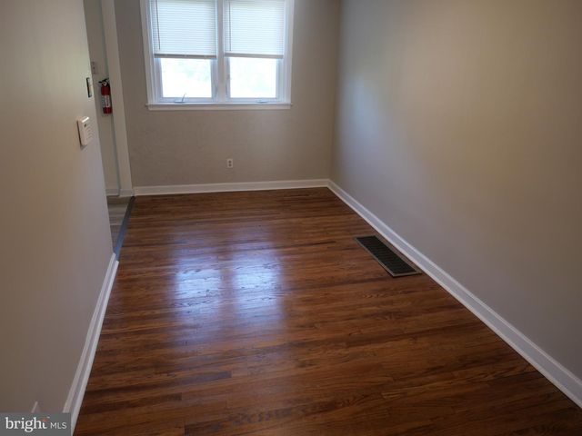 236 BLANCHARD RD, Drexel Hill, PA 19026