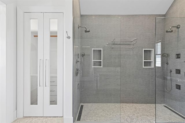 522 Wickapogue Road, Southampton, NY 11968