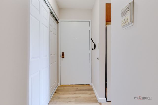 1880 Bonnie Lane 116, Hoffman Estates, IL 60169