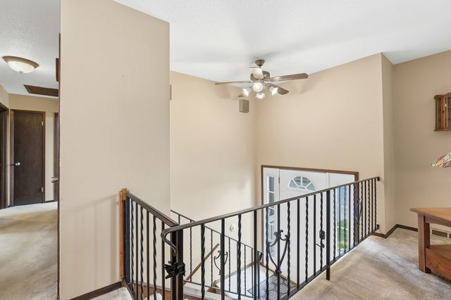 836 W 57th Street, Davenport, IA 52806