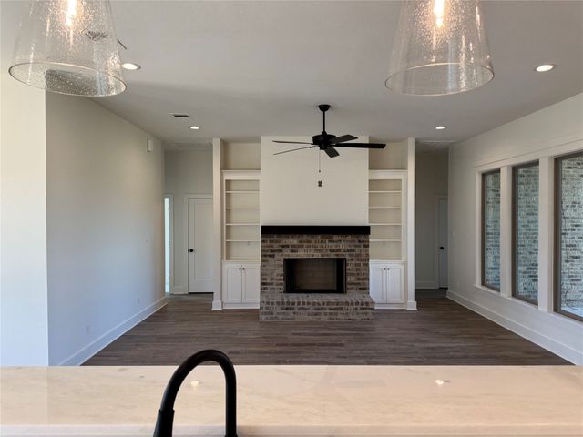 319 Newport Lane, Benton, LA 71006