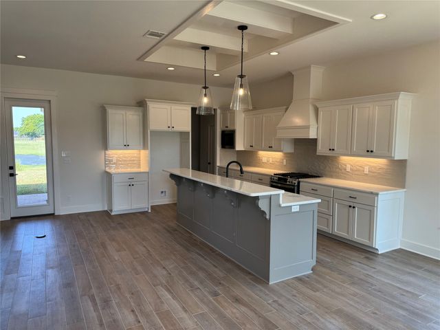 319 Newport Lane, Benton, LA 71006