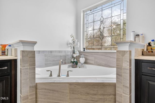 1309 Elliott Ridge Lane, Morrisville, NC 27560