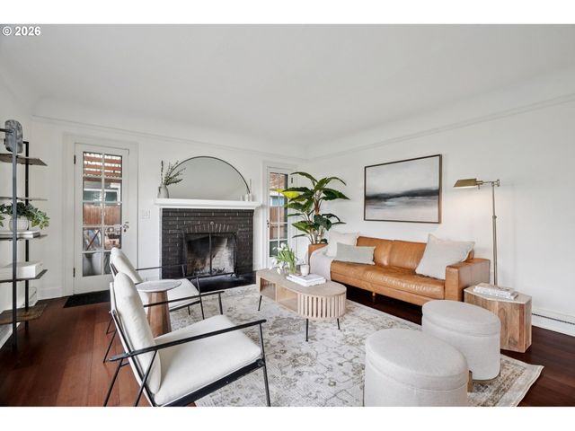 4050 Se JACKSON St, Milwaukie, OR 97222