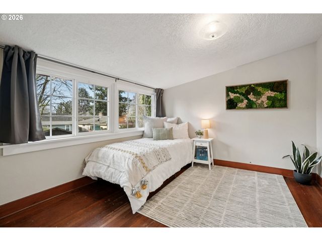 4050 Se JACKSON St, Milwaukie, OR 97222