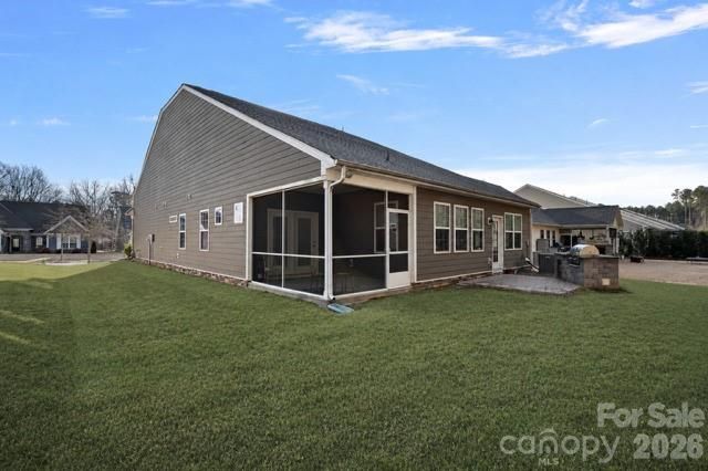 116 Van Gogh Trail, Mount Holly, NC 28120