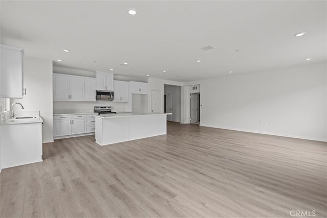 27365 Dunite Drive, Perris, CA 92571